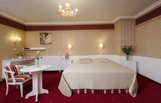 Hotel Ostrov