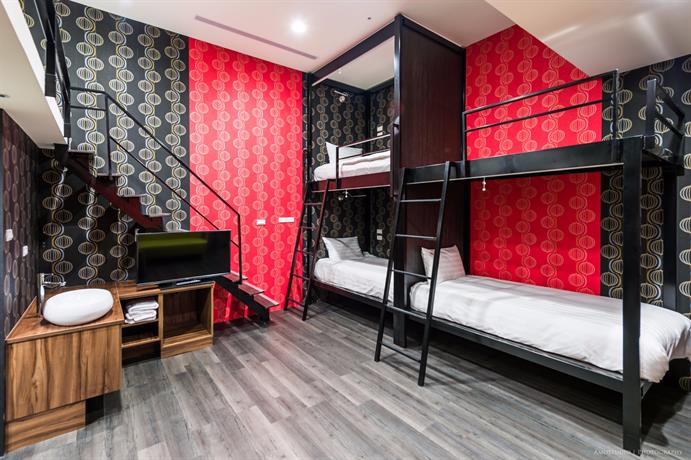Place X Hotel