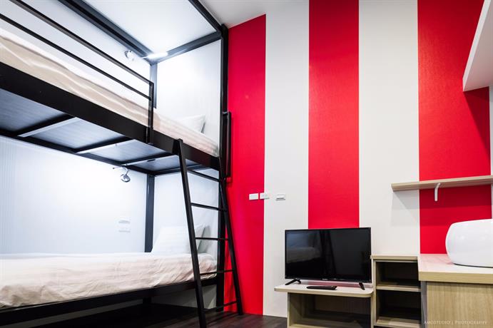Place X Hotel