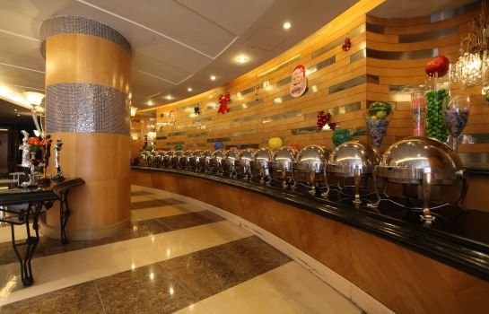 Mayflowers Hotel Wuhan