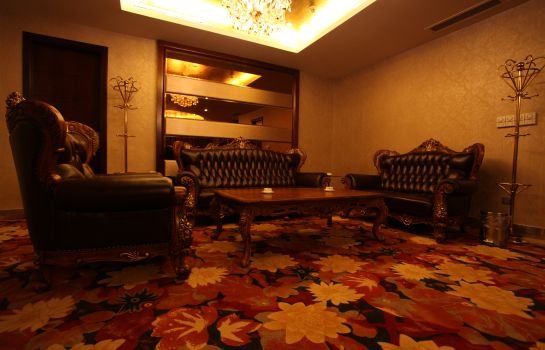 Mayflowers Hotel Wuhan