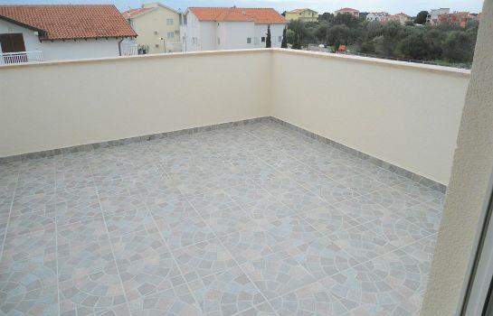 Apartments Slavica Trogir Okrug Gornji