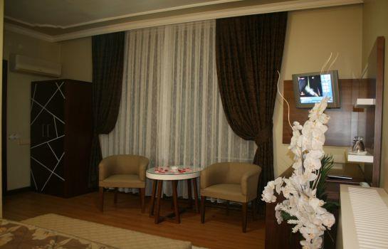 Nysa Hotel