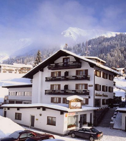 Gastehaus Daheim Riezlern Austria thumbnail