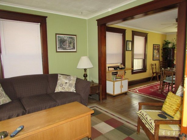 Wanderfalls Guesthouse & Hostel