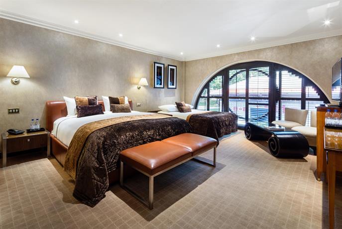 Radisson Blu Edwardian Hampshire Hotel London