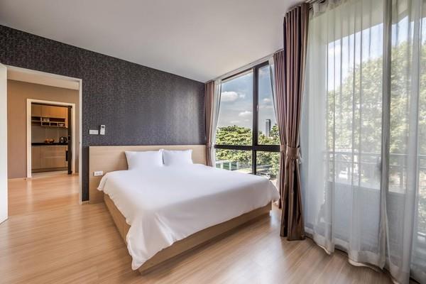 Stylish 2-Bedroom Apartment Soi 16