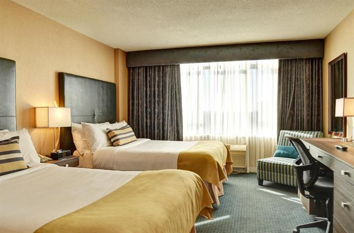 Executive Plaza Hotel & Conference Centre Metro Vancouver