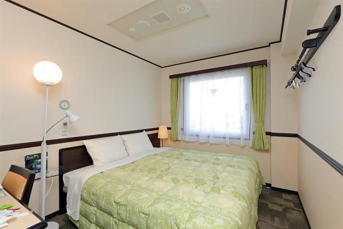 Toyoko Inn Osaka Shinsaibashi Nishi