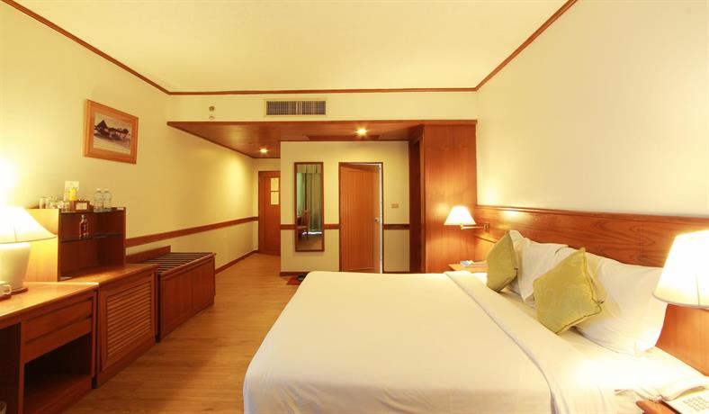 Royal Phuket City Hotel SHA Plus+