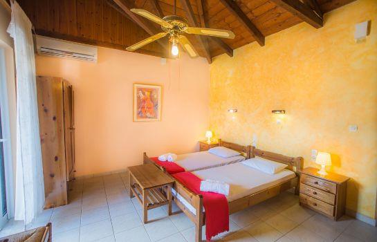 Filoxenia Studios & Apartments Zakynthos