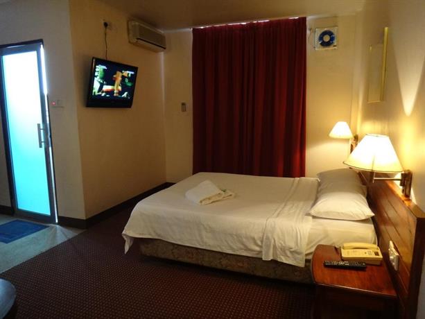 Hotel Holiday Park Kota Kinabalu