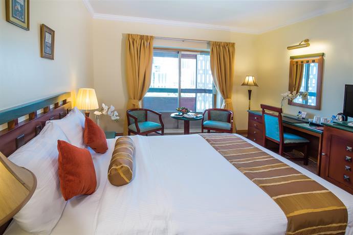 Hotel Holiday International Sharjah