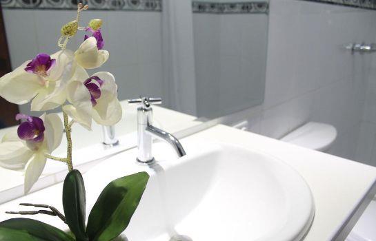 Manhattan Inn Airport Hotel