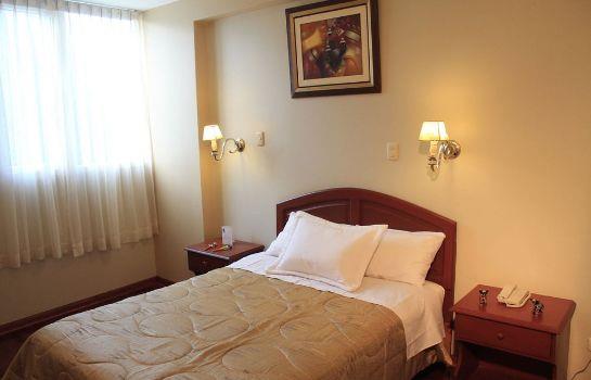 Manhattan Inn Airport Hotel