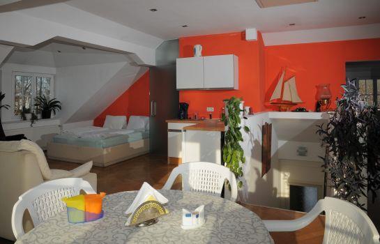 Geinberg Suites & Via Nova Lodges