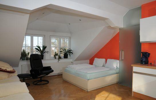 Geinberg Suites & Via Nova Lodges