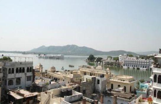 Hotel Ishwar Palace