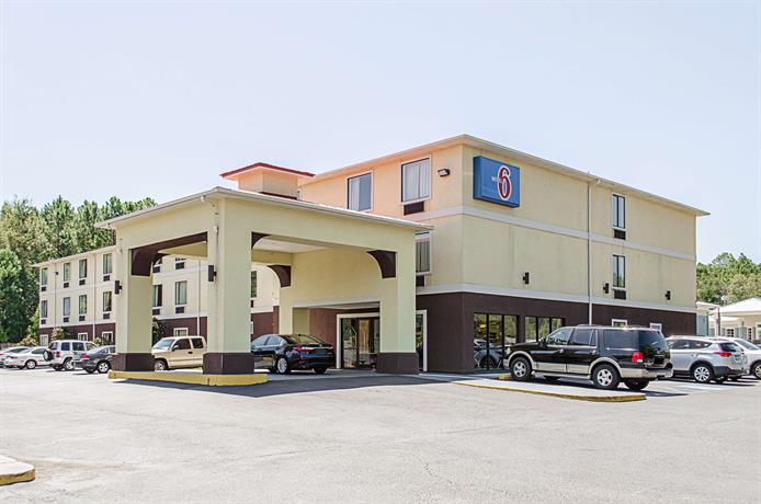 Motel 6 Biloxi - Ocean Springs