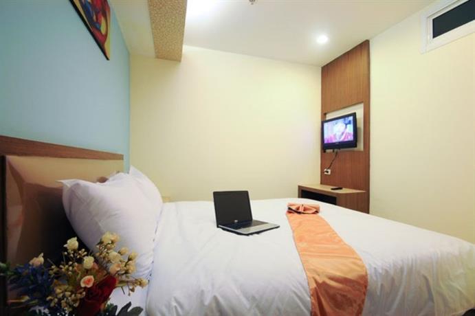 Royal Express Inn