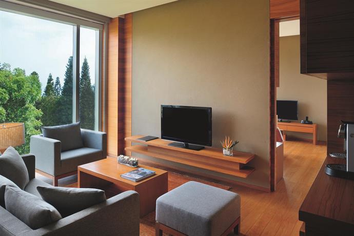Oasia Resort Sentosa by Far East Hospitality