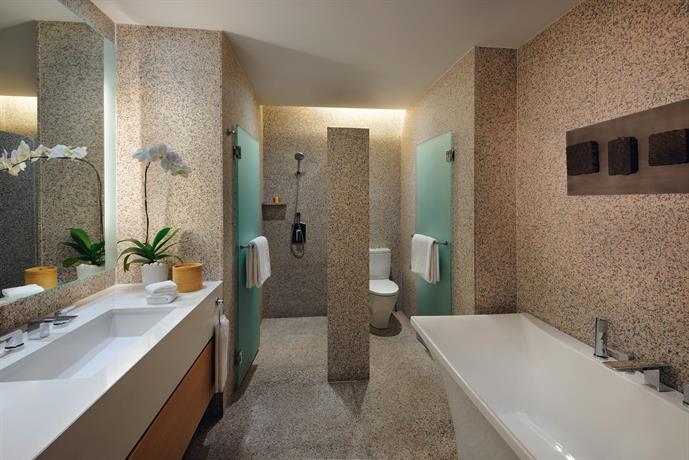 Oasia Resort Sentosa by Far East Hospitality