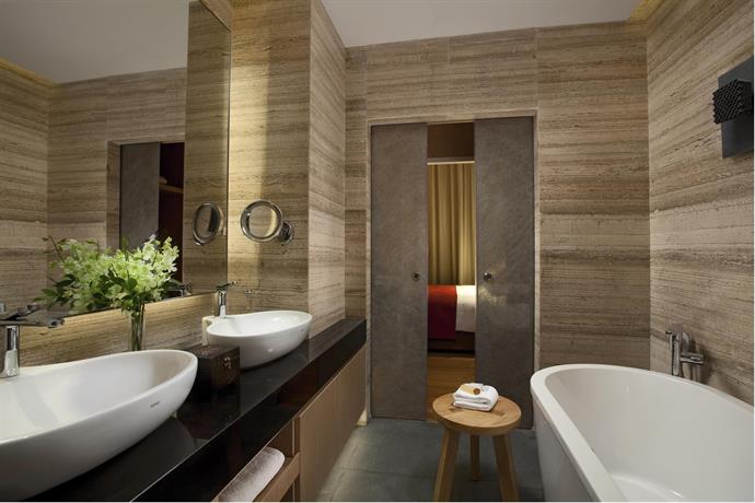 Oasia Resort Sentosa by Far East Hospitality