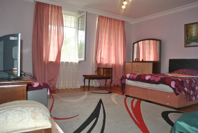 Guest House Los Angisa