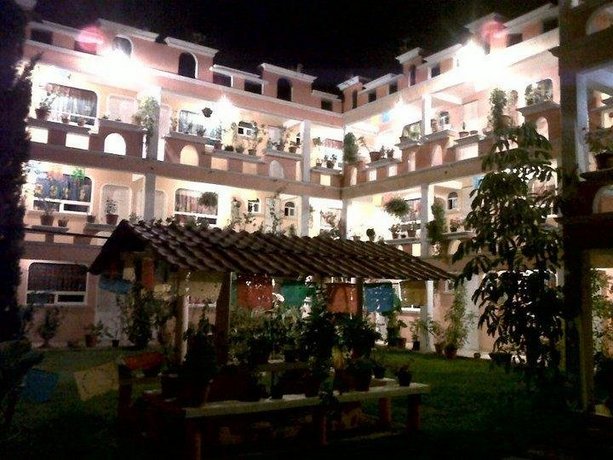 Hotel Posada Tolteca