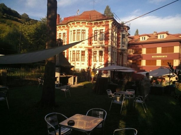 Hotel restaurante Parador de Felechosa