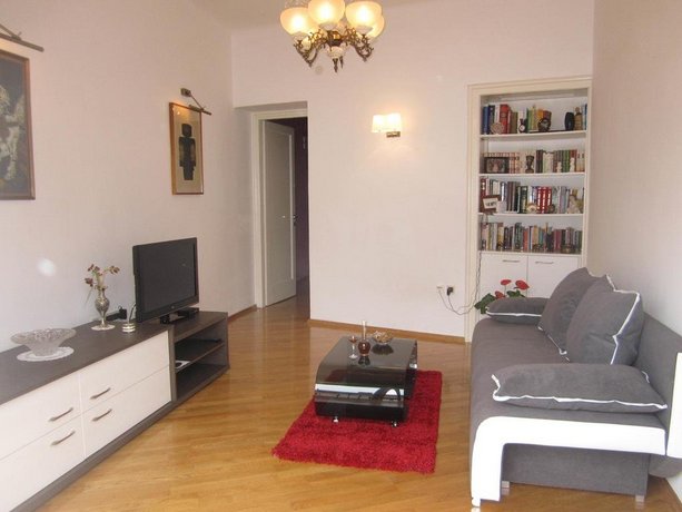 Apartments Skiljan
