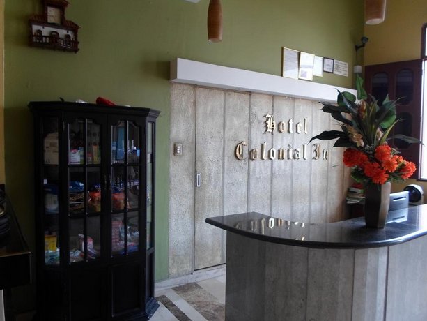 Hotel Colonial Inn