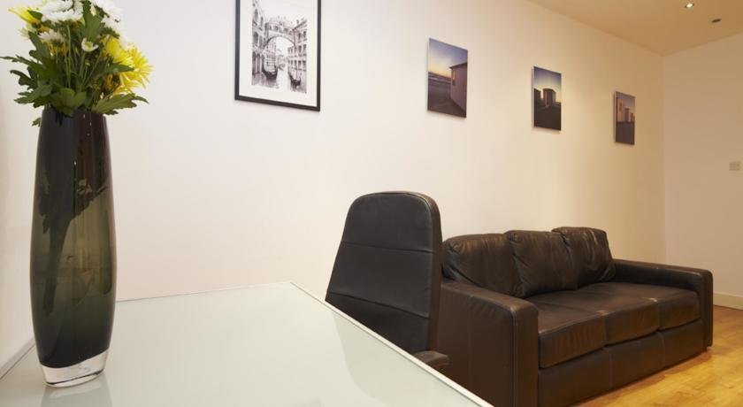 Hyde Park Rooms & Apartments