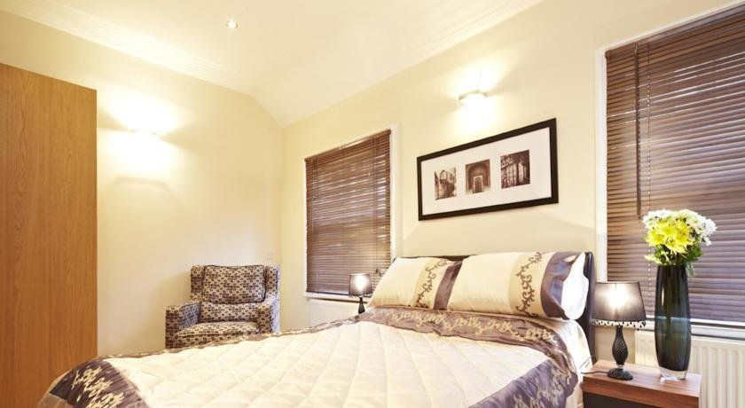 Hyde Park Rooms & Apartments