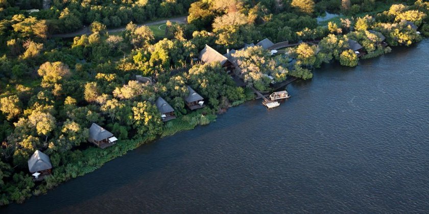 Royal Chundu River Lodge