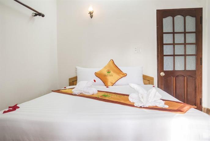 Ly Phuc Homestay