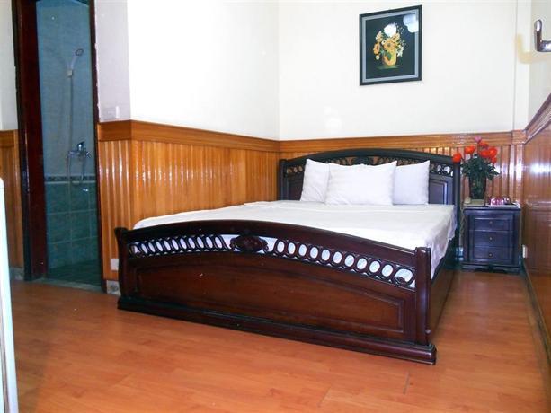 Discovery II Hotel