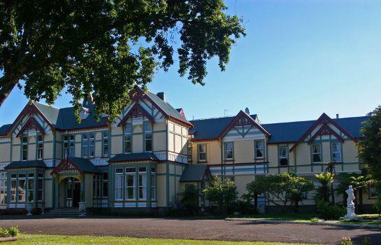 Highden Manor Estate RNZAF Base Ohakea New Zealand thumbnail