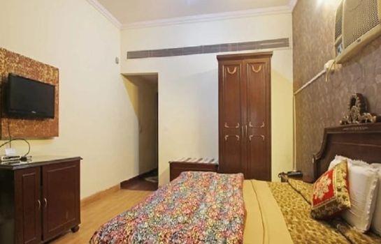 Hotel Hallmark Regency