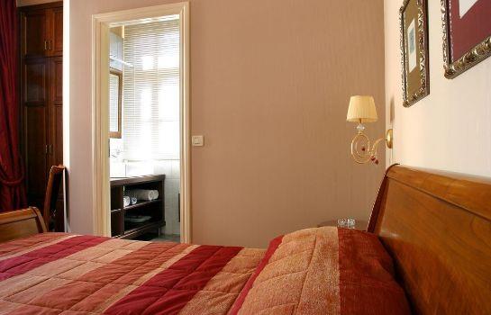 Aetoma Hotel