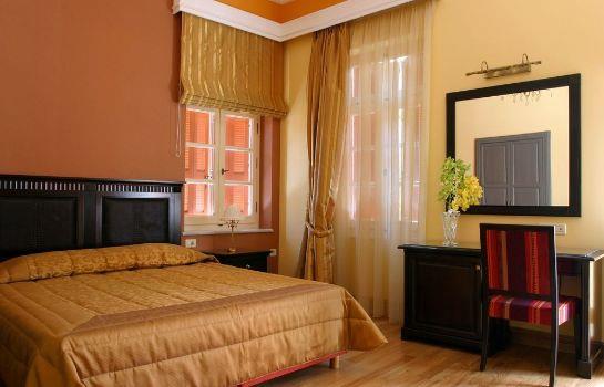 Aetoma Hotel