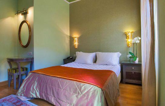 Aetoma Hotel