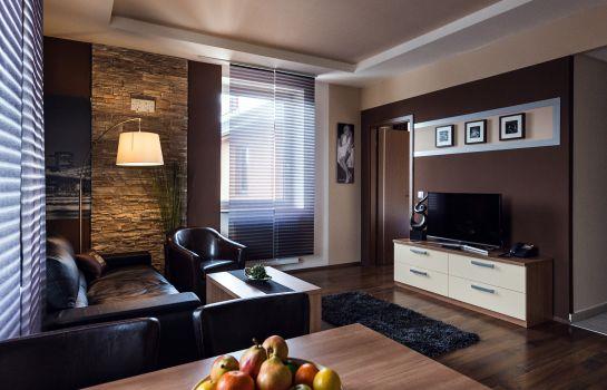 Hotel Garzon Plaza