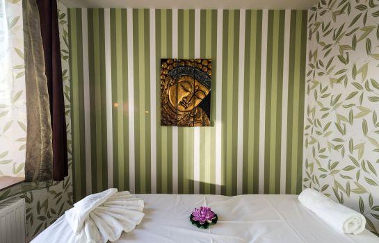 Hotel Garzon Plaza