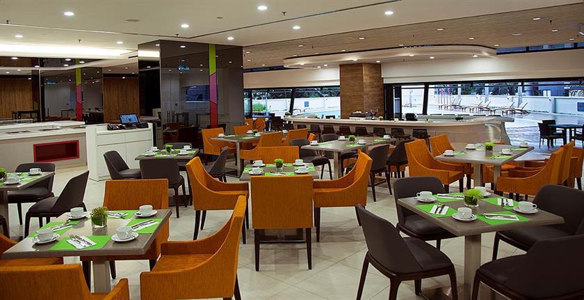 Oakwood Hotel and Residence Kuala Lumpur