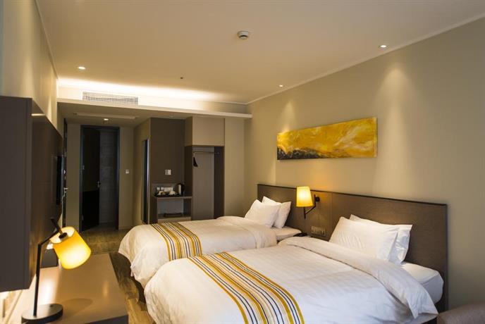 Home Inn Plus Shanghai Xintiandi Lujianbang Road Subway Station