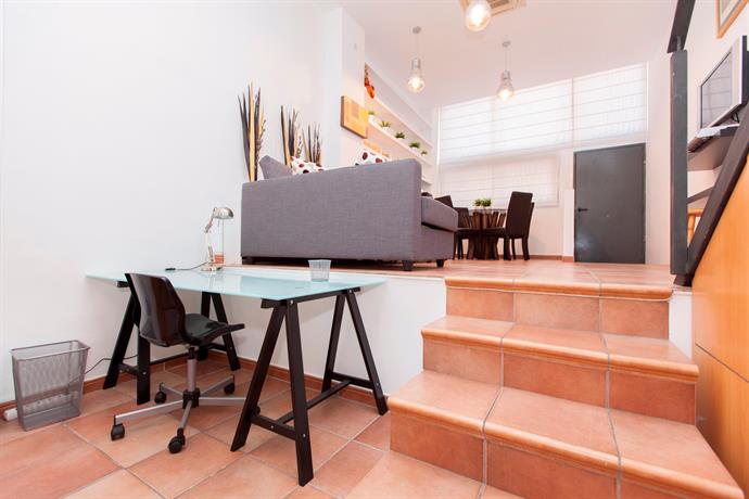 Stay Barcelona Gracia Apartments