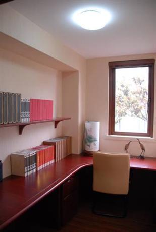 Shanghai Cherish Yearn Holiday Hotel