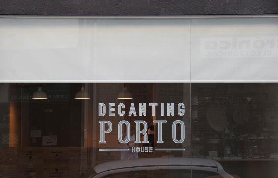 Decanting Porto House