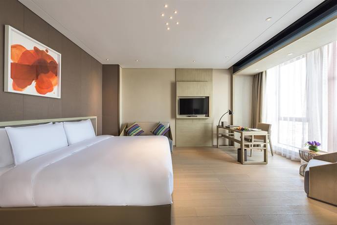 Novotel Shanghai Clover